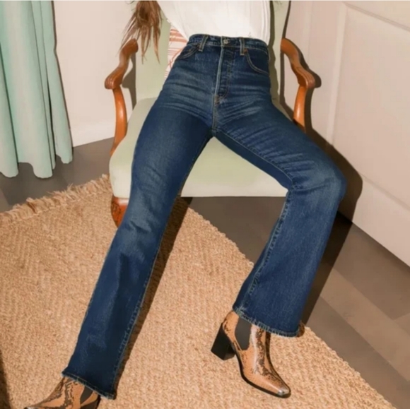 Levi's Ribcage High Rise Bootcut Jeans - Picture 13 of 16